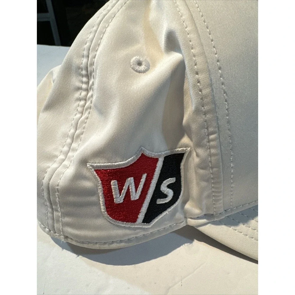 White Wilson Unisex Adjustable Golf Hat Cap Black Logo 97% Polyester‎
